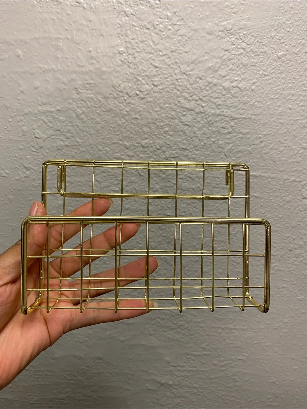Gold Metal Grid Wall Organizer - Modern Home Wall Decor for letters